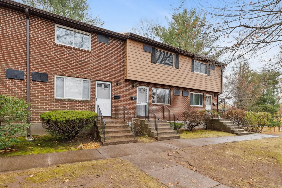 Unit for sale at 292 Green Road, Manchester, CT 06042