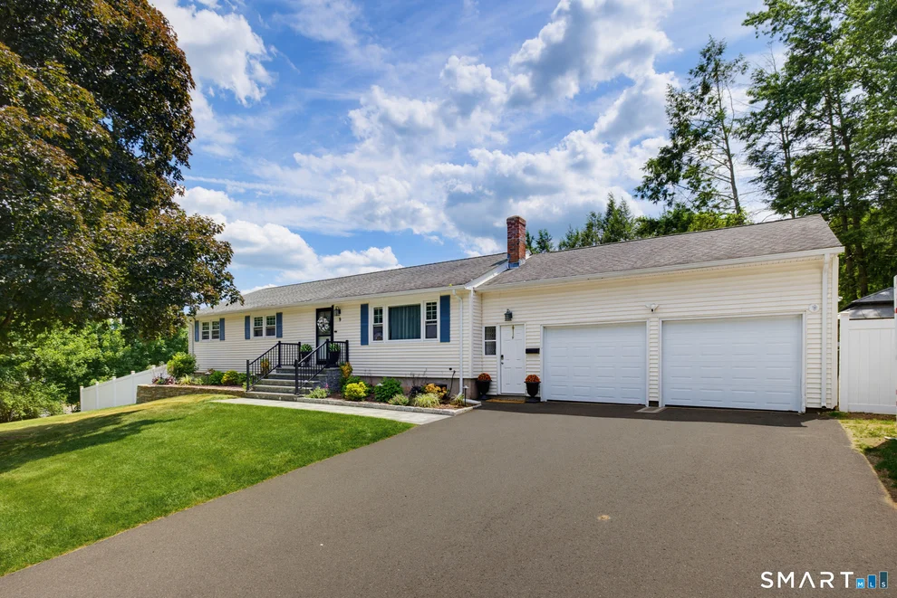 Unit for sale at 9 Gray Road, South Windsor, CT 06074