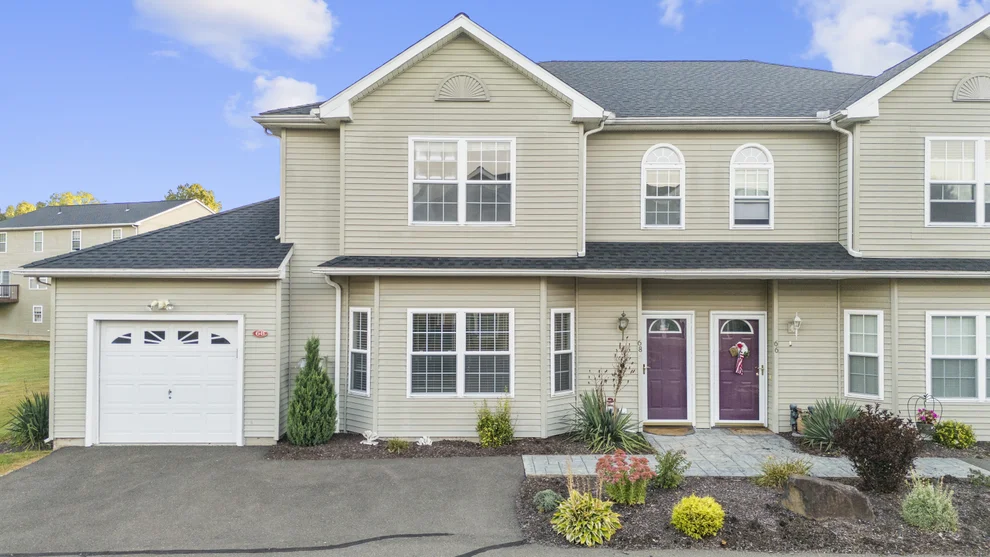 Unit for sale at 68 Dannys Way, Wallingford, CT 06492
