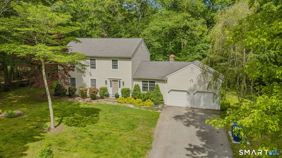 Unit for sale at 10 Whitman Lane, Old Lyme, CT 06371