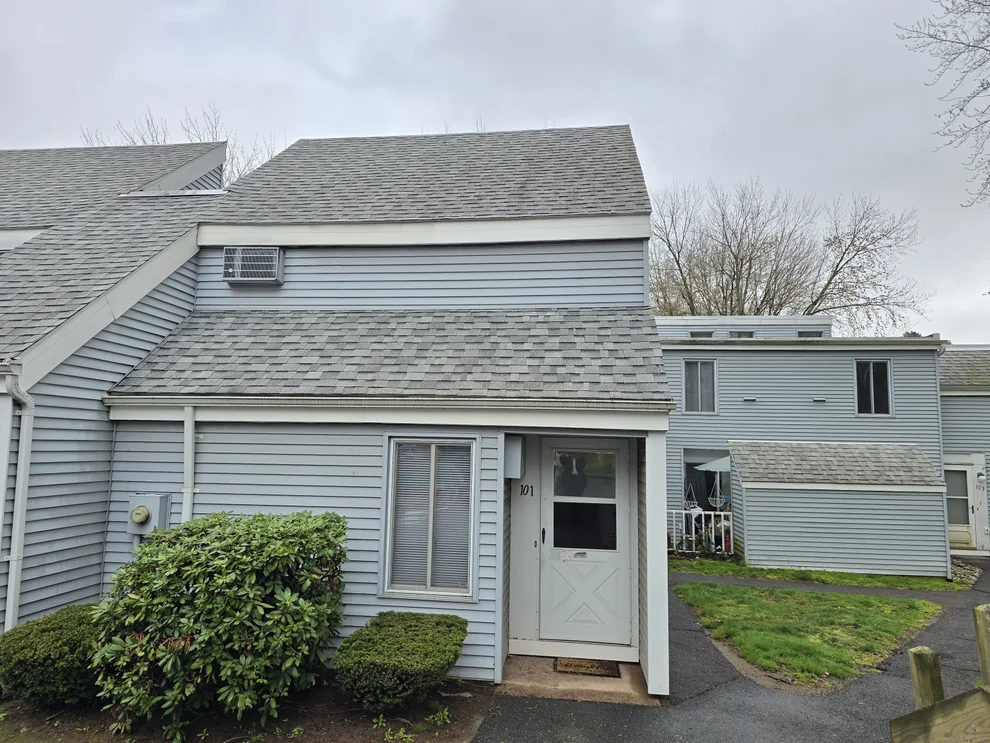 Unit for sale at 101 Cinnamon Springs, South Windsor, CT 06074