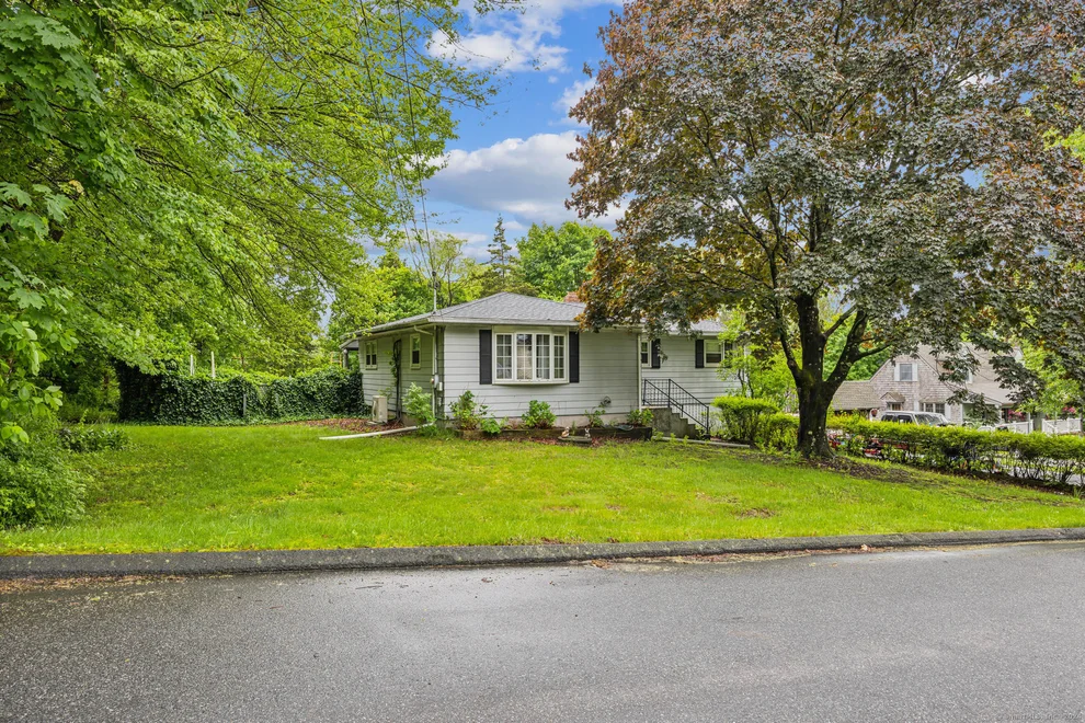 Unit for sale at 7 Sullivan Drive, Plainfield, CT 06332
