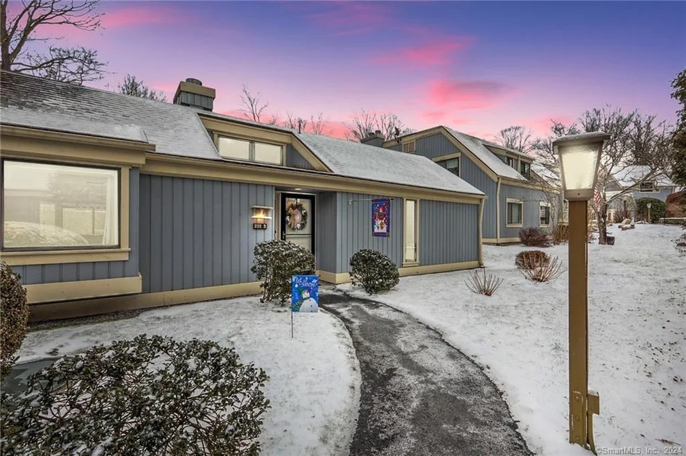 Unit for sale at 292 Heritage Village, Southbury, CT 06488