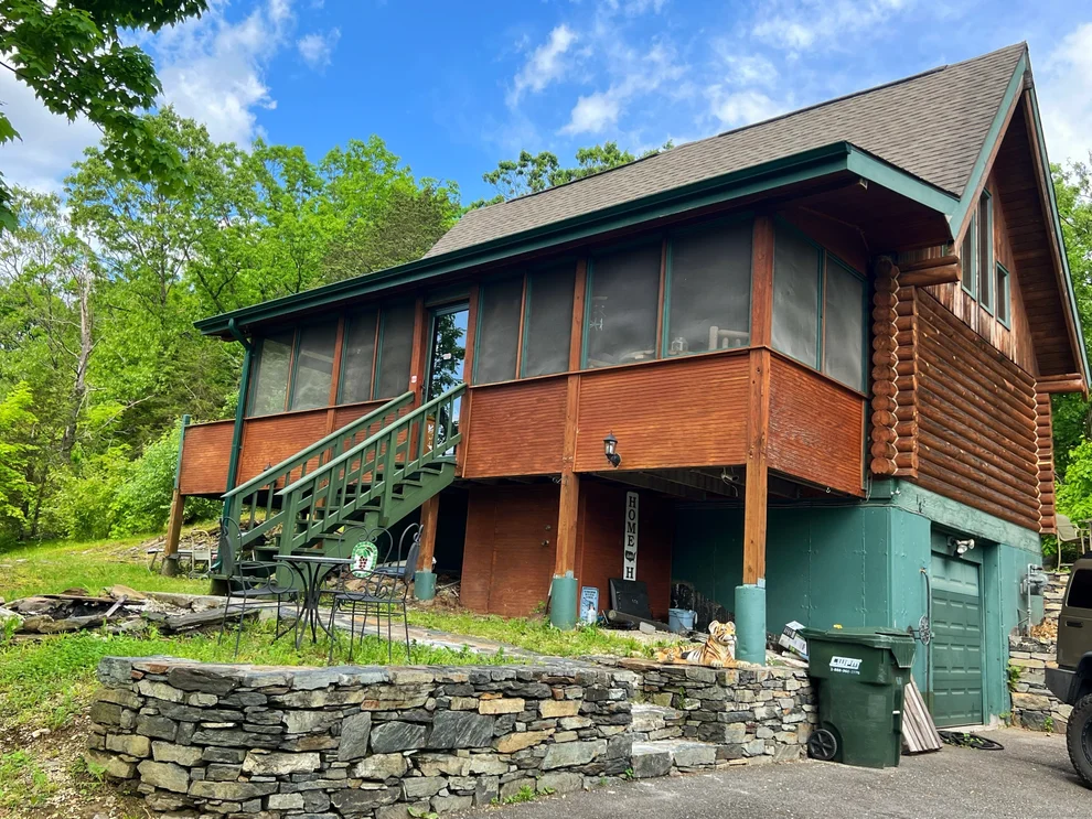 Unit for sale at 123 Reynolds Bridge Road, Thomaston, CT 06787