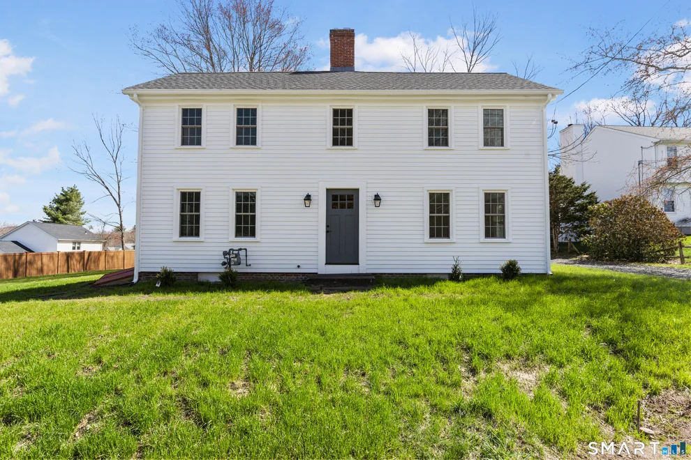 Unit for sale at 279 Keeney Street, Manchester, CT 06040
