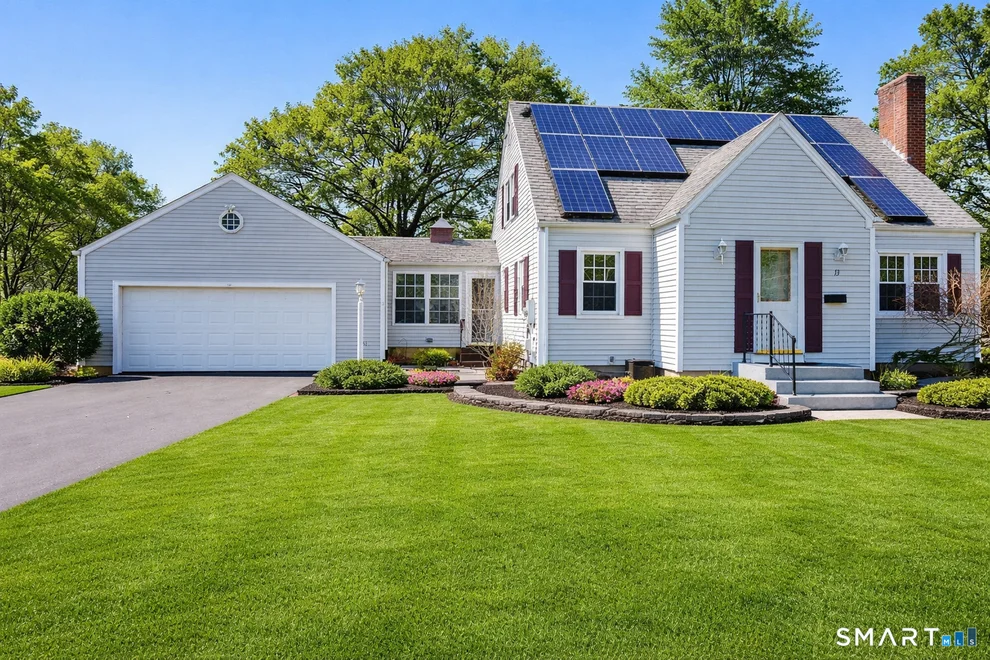 Unit for sale at 13 Pine Drive, Windsor Locks, CT 06096