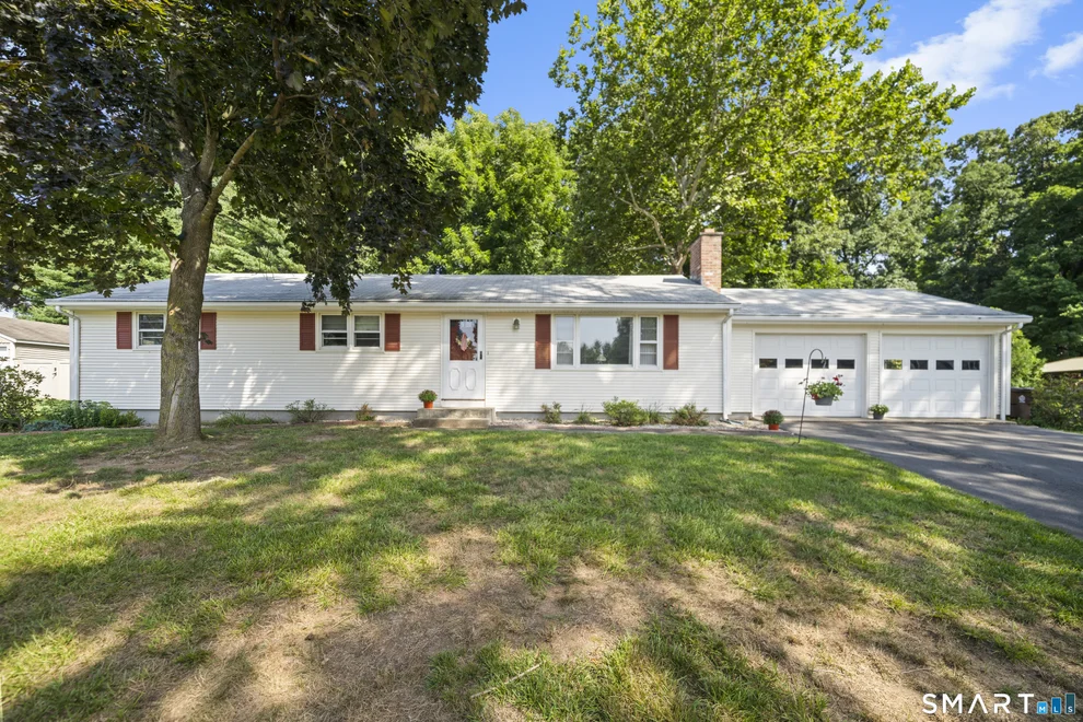 Unit for sale at 11 Monroe Road, Enfield, CT 06082