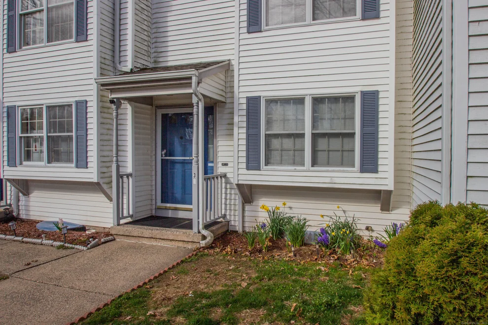 Unit for sale at 52 Irving Street, Bristol, CT 06010