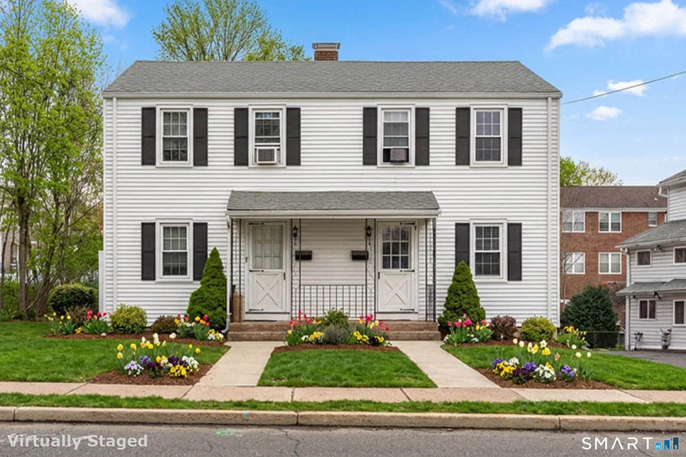 Unit for sale at 113 Waddell Road, Manchester, CT 06040