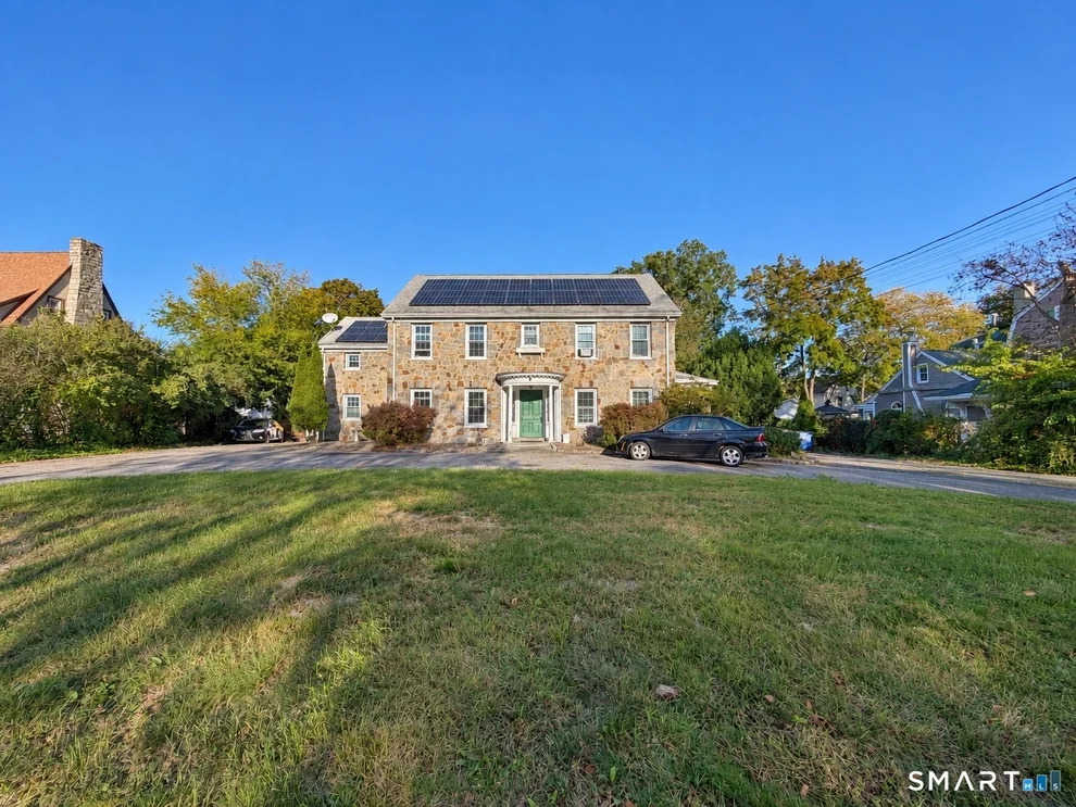 Unit for sale at 600 Brooklawn Avenue, Bridgeport, CT 06604