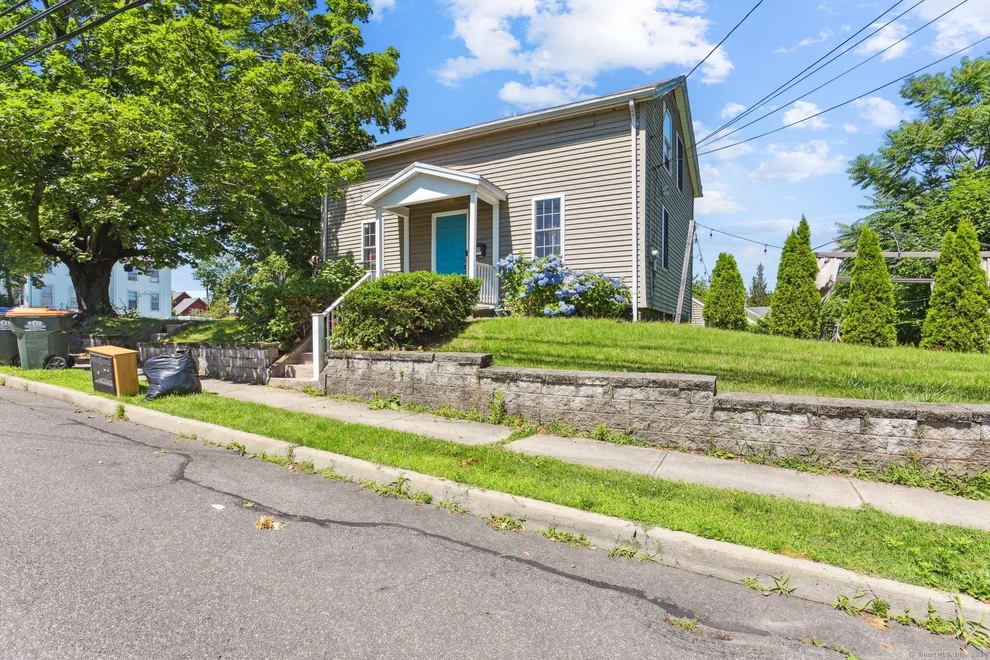Unit for sale at 59 Elm Street, Meriden, CT 06450