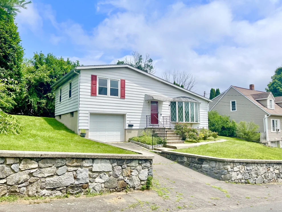 Unit for sale at 25 Marshall Avenue, Naugatuck, CT 06770