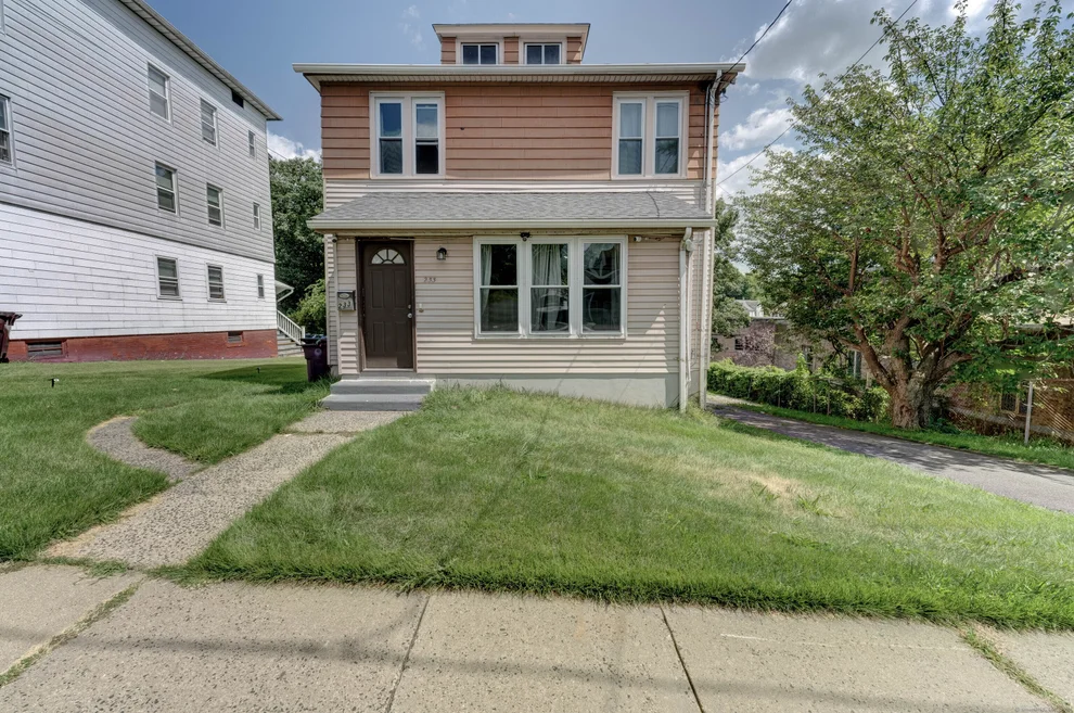 Unit for sale at 233 Farmington Avenue, New Britain, CT 06053
