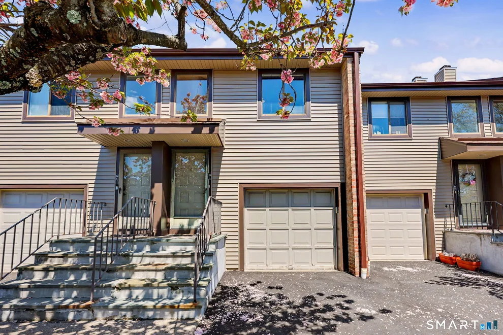 Unit for sale at 2539 Bedford Street, Stamford, CT 06905