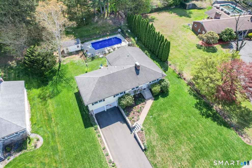 Unit for sale at 1062 Amherst Place, Cheshire, CT 06410