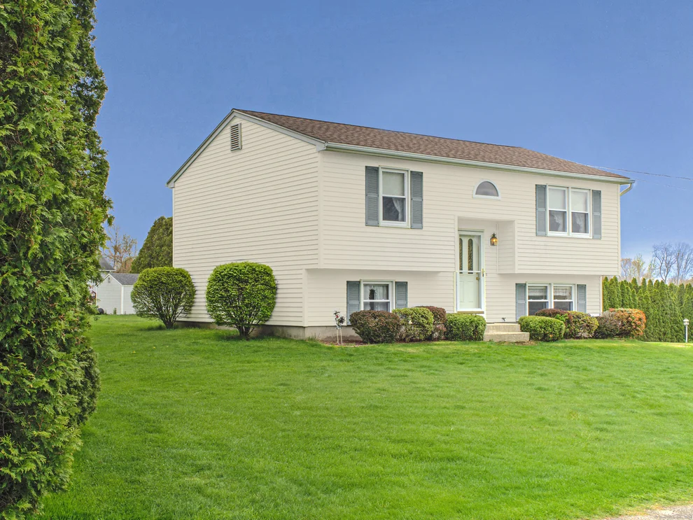 Unit for sale at 23 George Street, Plainfield, CT 06374