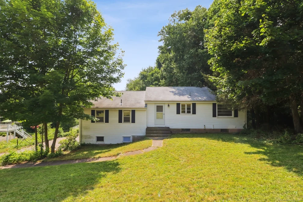 Unit for sale at 93 Bayberry Road, Glastonbury, CT 06033