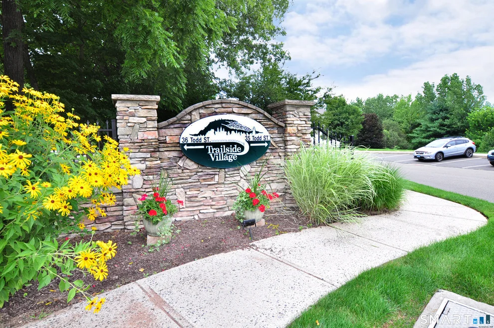 Unit for sale at 35 Todd Street, Hamden, CT 06518