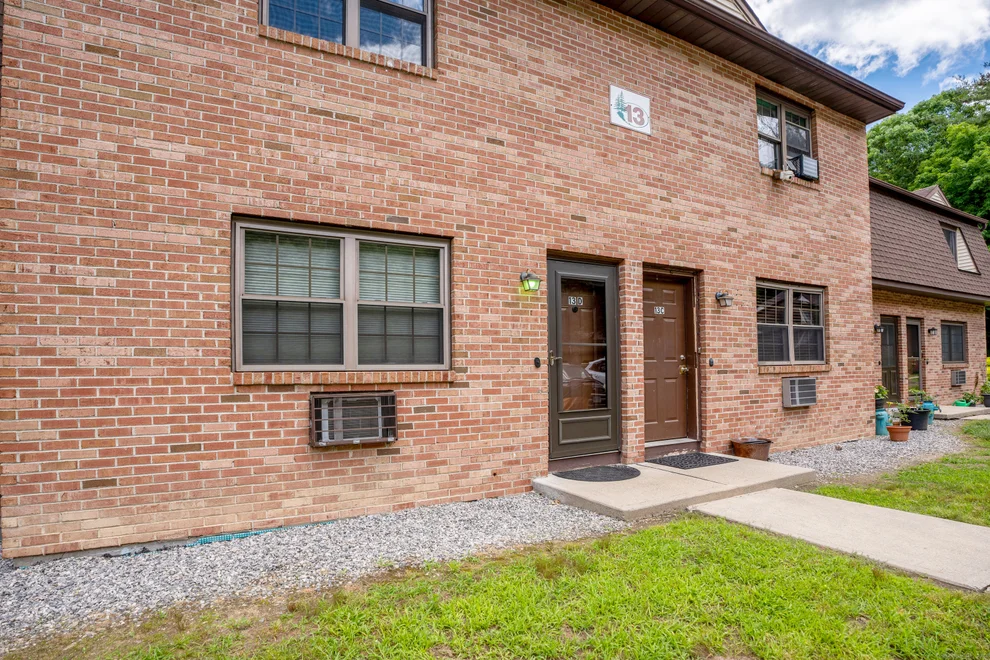 Unit for sale at 143 Pine Hill Road, Thomaston, CT 06787