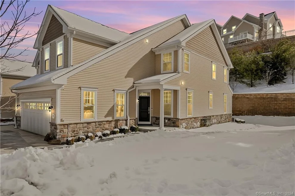 Unit for sale at 72 Winding Ridge Way, Danbury, CT 06810