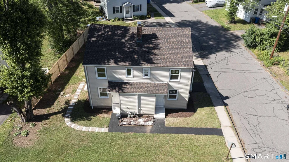 Unit for sale at 163-165 Woodlawn Circle, East Hartford, CT 06108