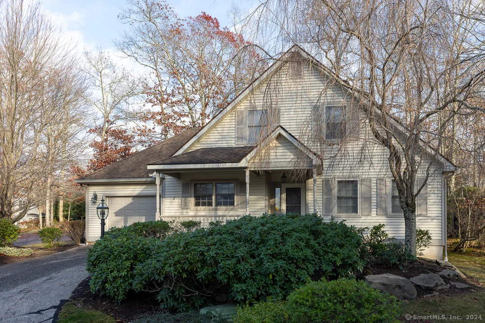 Unit for sale at 2 Brinkley Lane, East Lyme, CT 06357