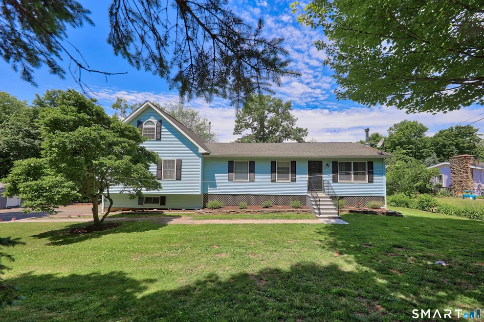 Unit for sale at 49 Schenck Lane, Naugatuck, CT 06770