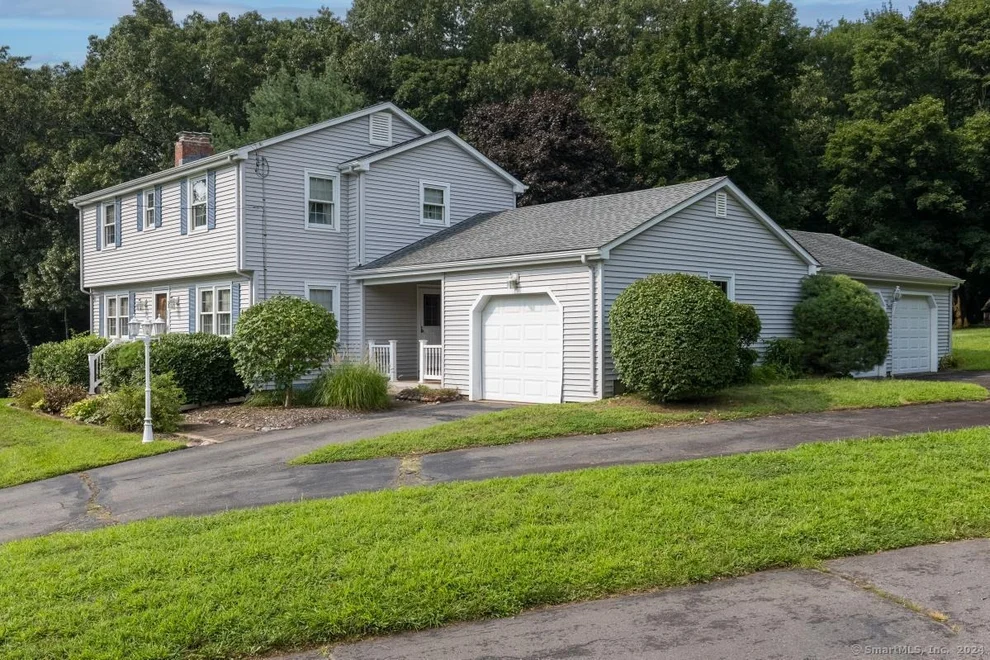 Unit for sale at 28 Skyline Drive, East Hartford, CT 06118