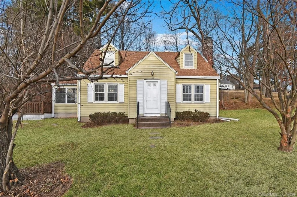 Unit for sale at 169 Olcott Street, Manchester, CT 06040