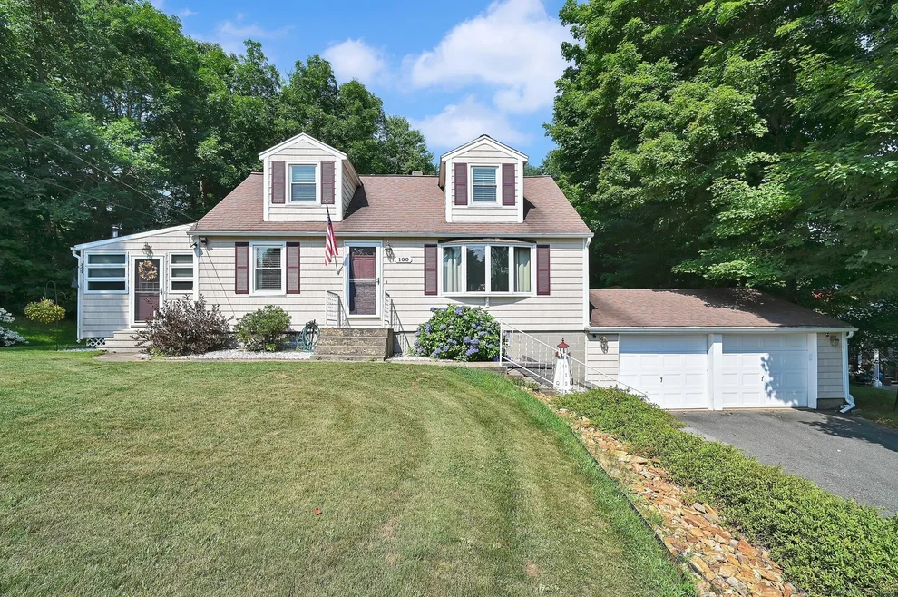 Unit for sale at 100 Cooper Lane, Stafford, CT 06076