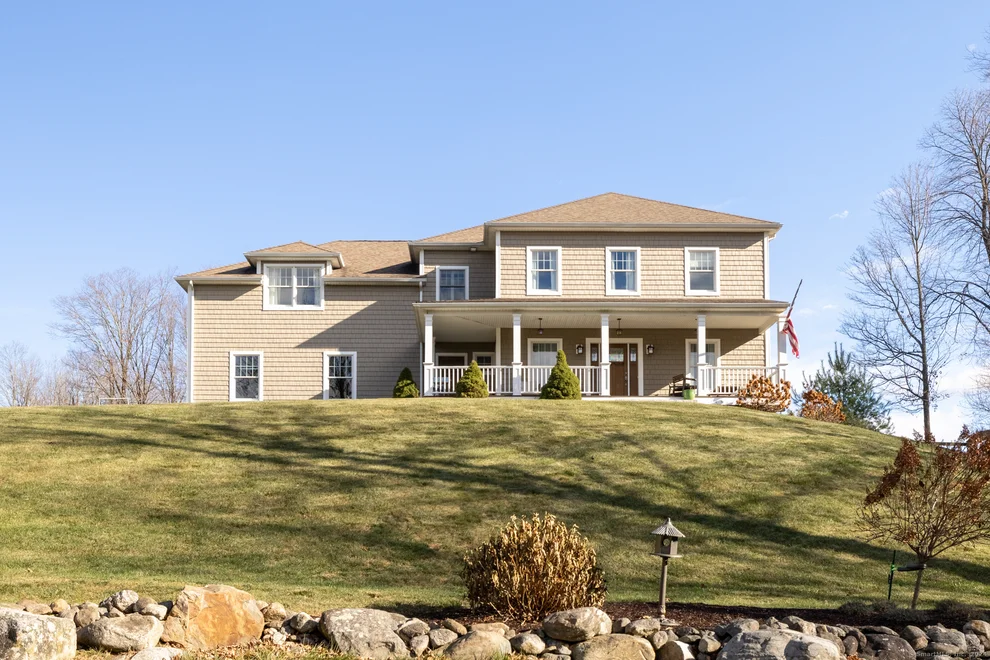 Unit for sale at 340 Burr Hall Road, Middlebury, CT 06762