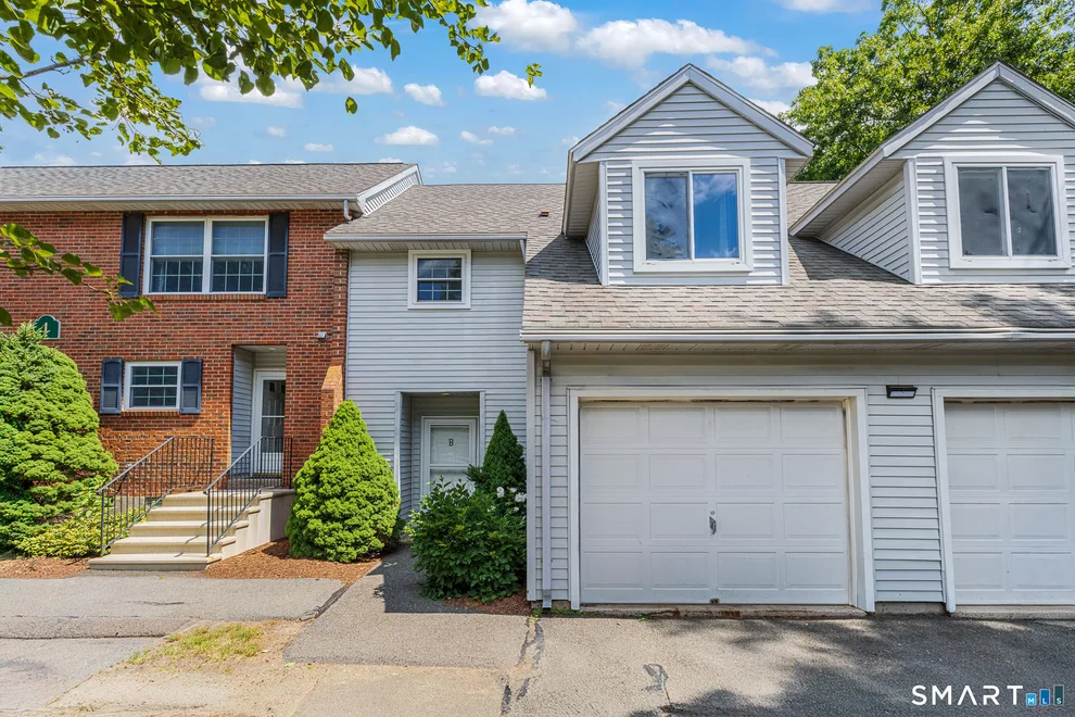 Unit for sale at 190 Tomlinson Avenue, Plainville, CT 06062