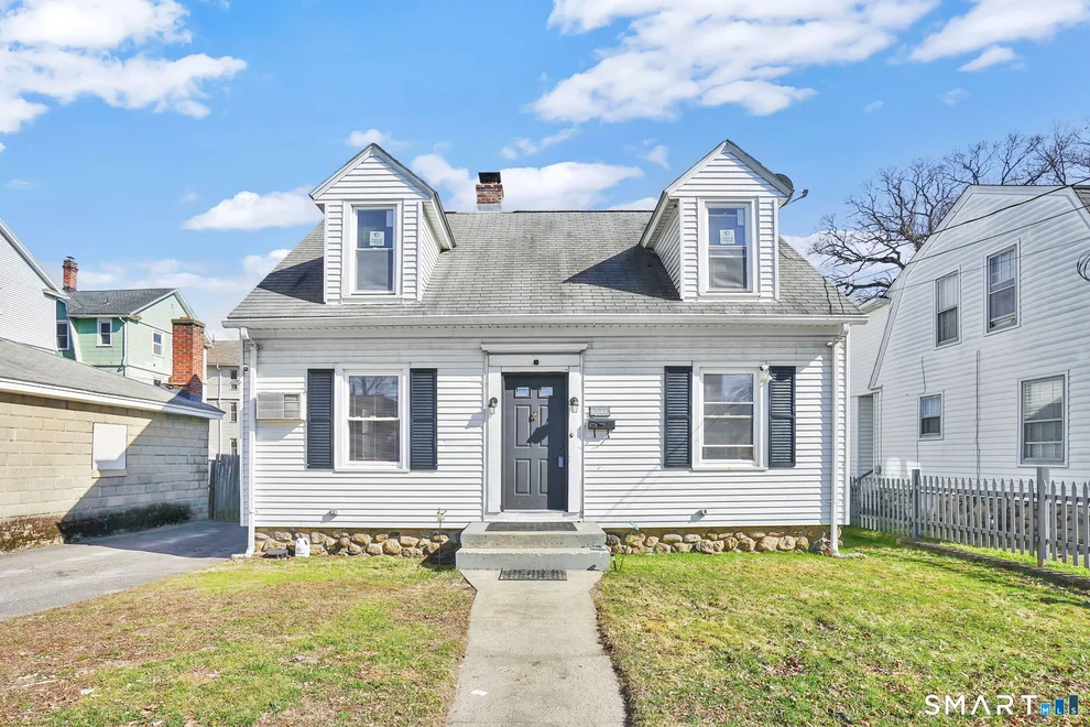Unit for sale at 23 Knoll Street, Waterbury, CT 06705