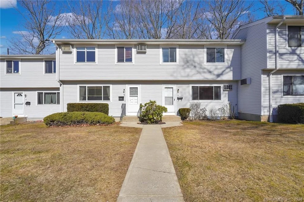 Unit for sale at 55 Bentwood Drive, Waterbury, CT 06705