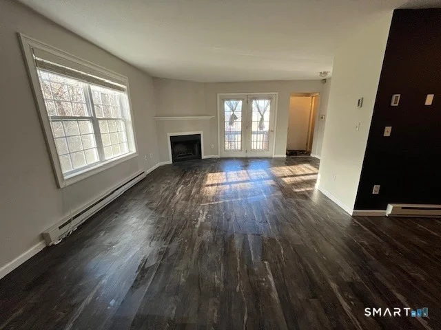 Unit for sale at 7 Taft Point, Waterbury, CT 06708