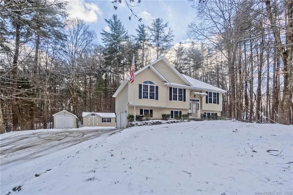 Unit for sale at 134 Old Farms Road, Willington, CT 06279
