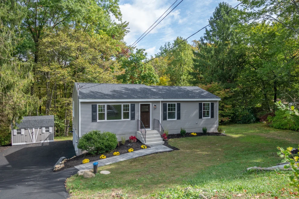 Unit for sale at 74 Hillandale Road, Danbury, CT 06811