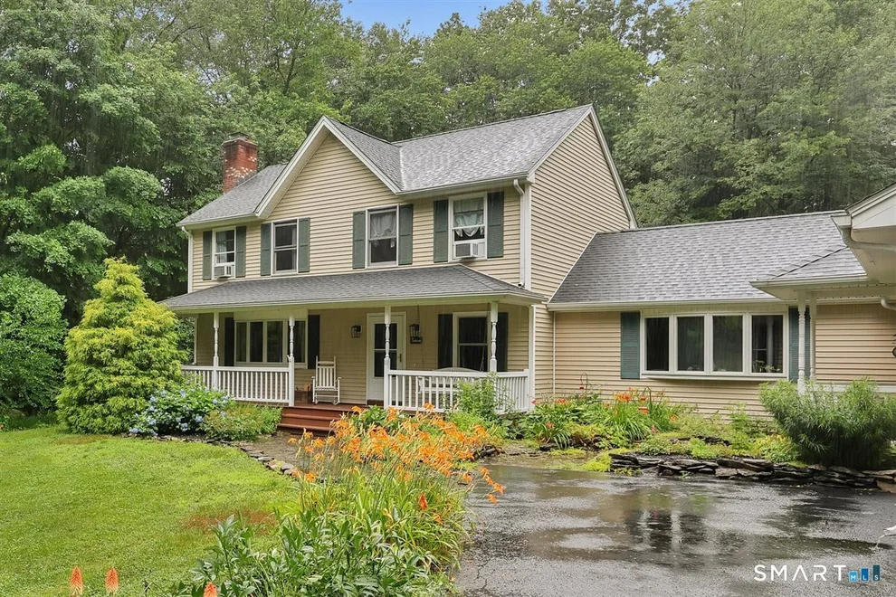 Unit for sale at 11 Brookside Court, East Hampton, CT 06424