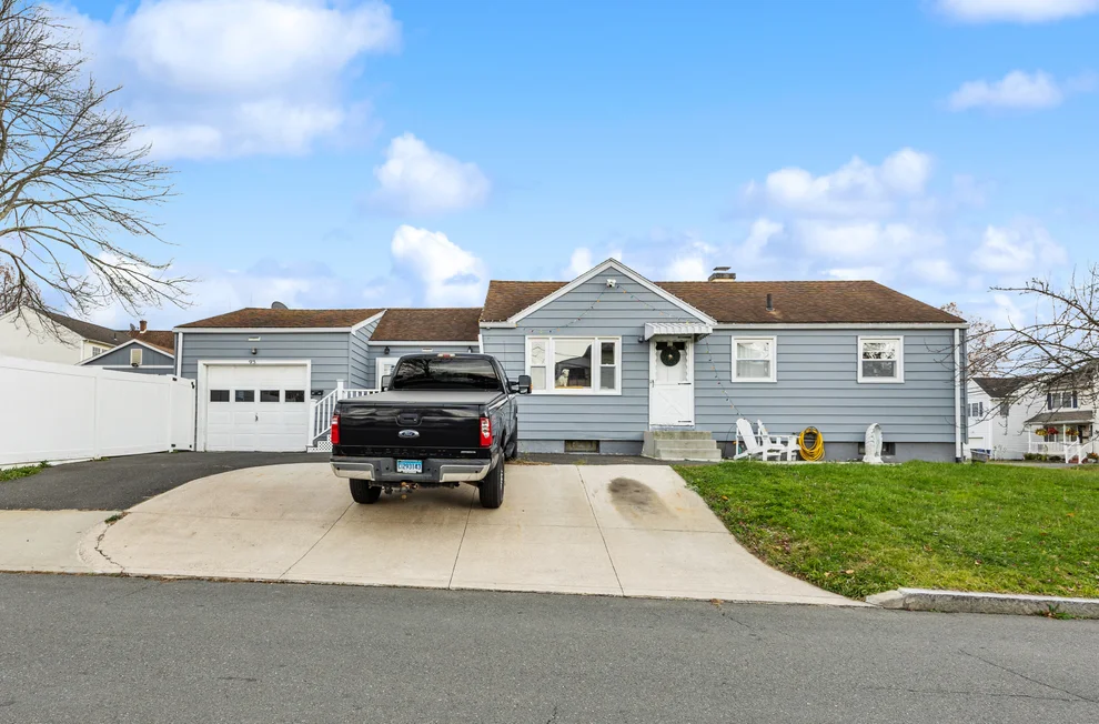 Unit for sale at 93 Stanwood Street, West Hartford, CT 06110