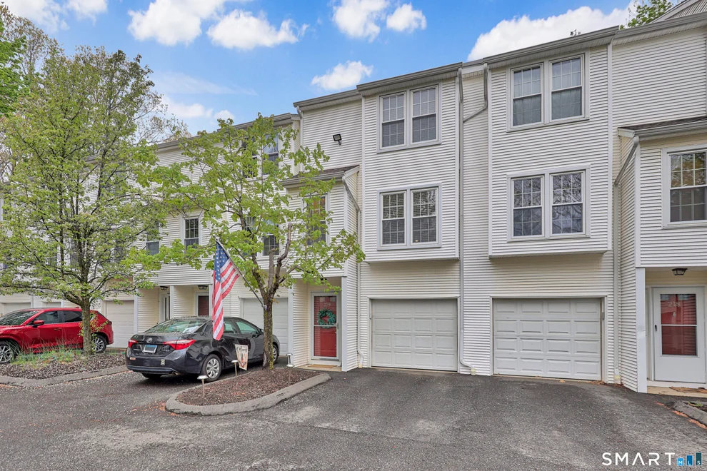 Unit for sale at 380 Hitchcock Road, Waterbury, CT 06705