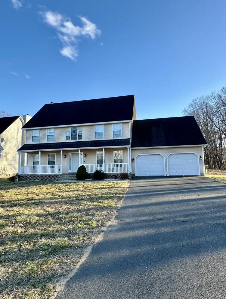 Unit for sale at 387 Rainbow Road, Windsor, CT 06095