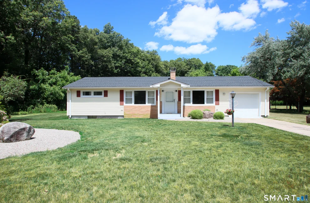 Unit for sale at 32 Quarry Road, Granby, CT 06035