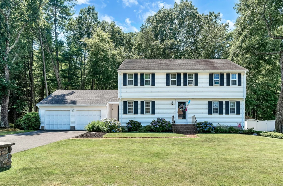 Unit for sale at 302 Quarry Brook Drive, South Windsor, CT 06074