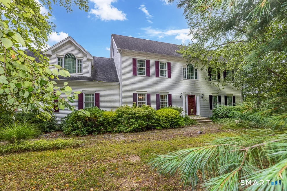Unit for sale at 9 Taylor Ridge Road, Clinton, CT 06413