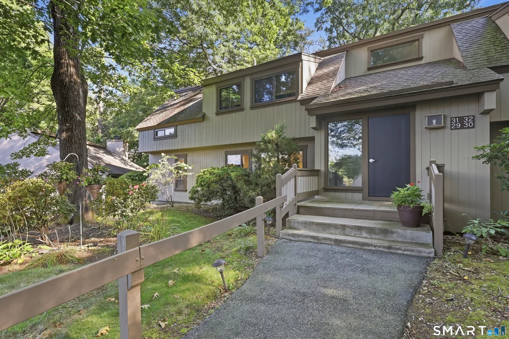 Unit for sale at 29 Great Meadow Lane, Farmington, CT 06032