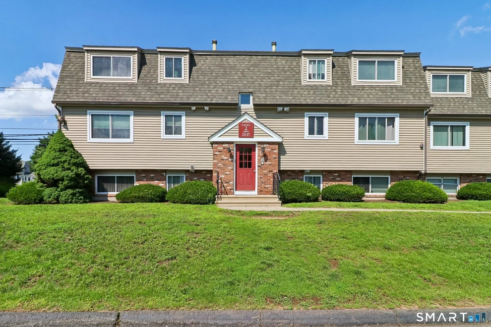 Unit for sale at 26 Evergreene, Wallingford, CT 06492