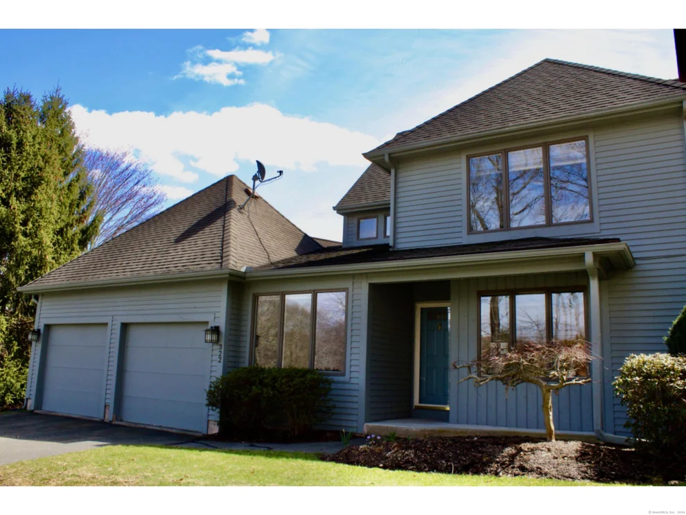 Unit for sale at 322 Cavan Lane, Glastonbury, CT 06033