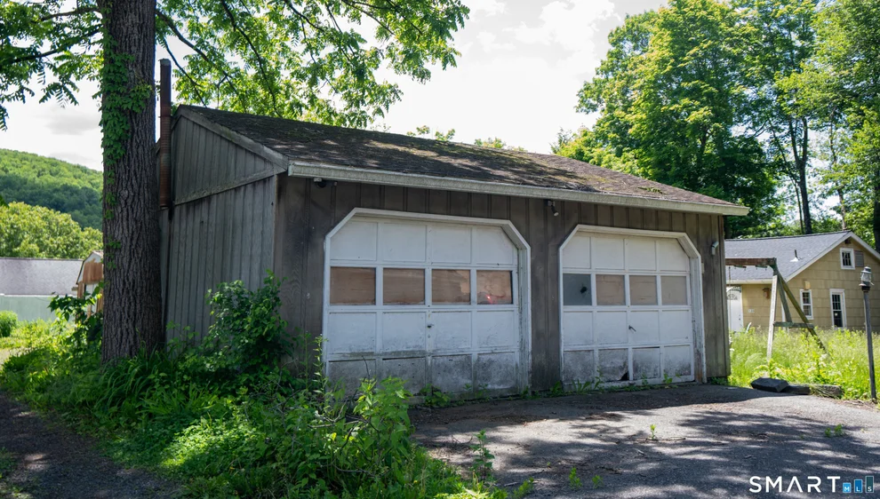 Unit for sale at Lenape Trail, Southbury, CT 06488