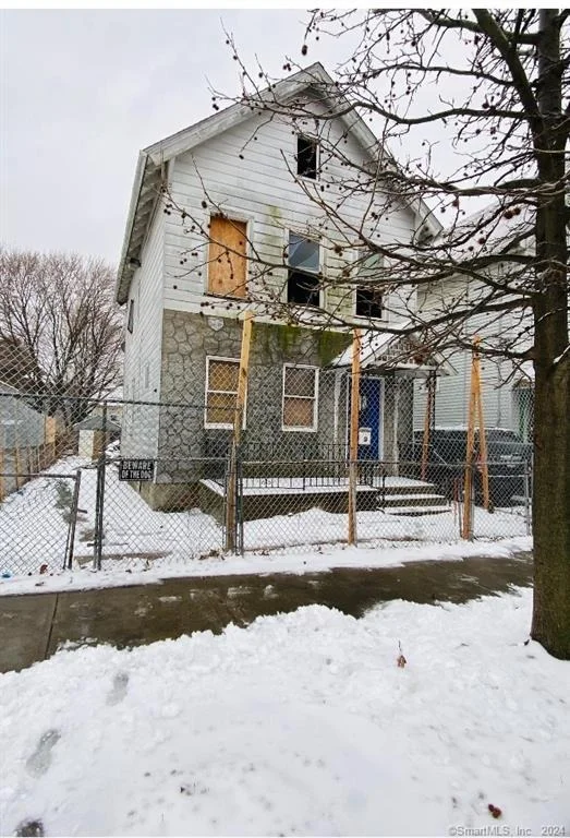 Unit for sale at 22 Saltonstall Avenue, New Haven, CT 06513