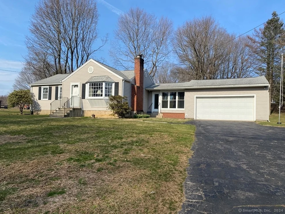 Unit for sale at 98 Atwood Road, Thomaston, CT 06787